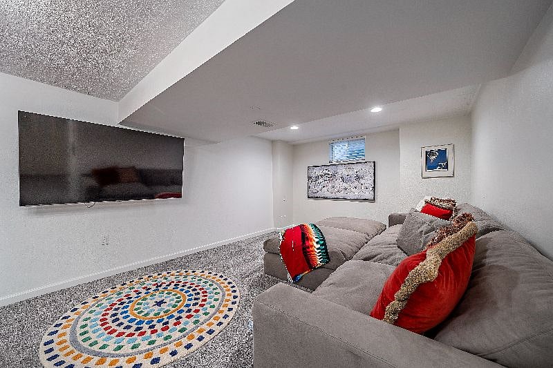 Furnished Finder property 463228_1 photo 26