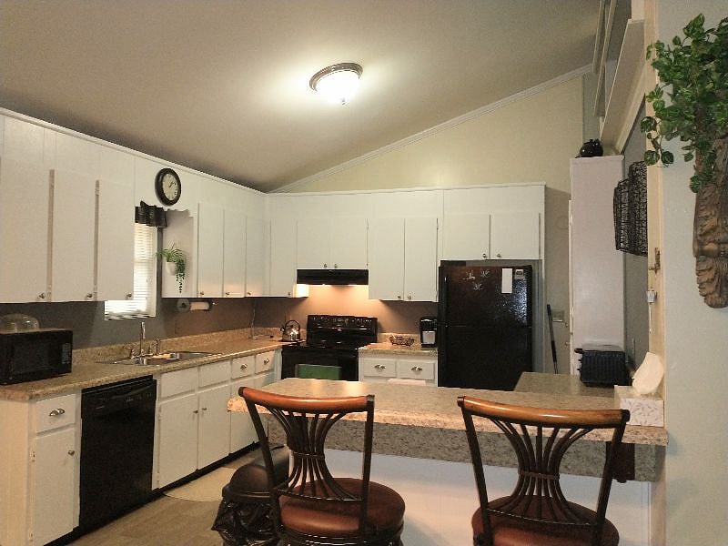 Furnished Finder property 463371_1 photo 3