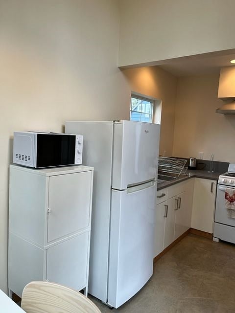 Furnished Finder property 463395_1 photo 8