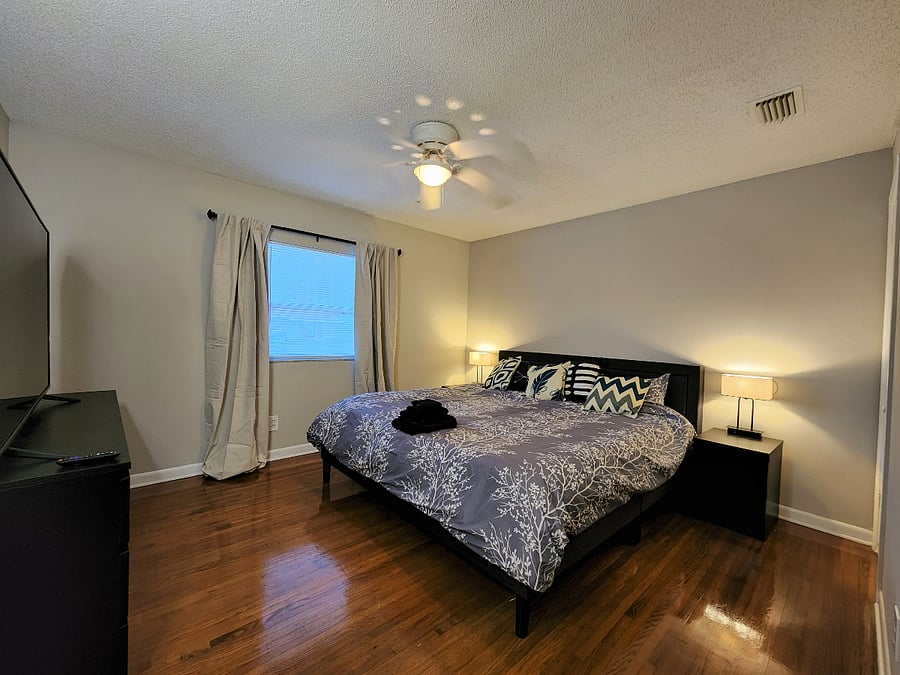 Furnished Finder property 463416_1 photo 12