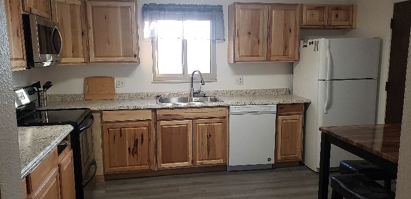 Furnished Finder property 463430_1 photo 4