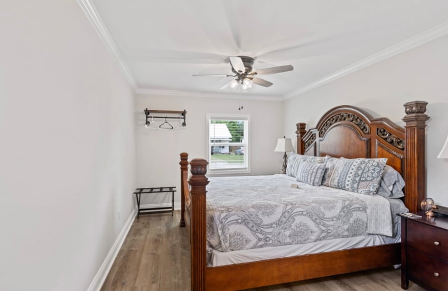 King size solid wood bed