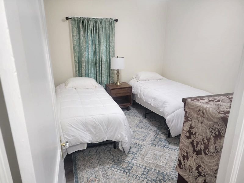 Furnished Finder property 463599_1 photo 9