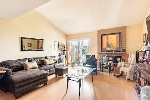 Furnished Finder property 463602_1 photo 8
