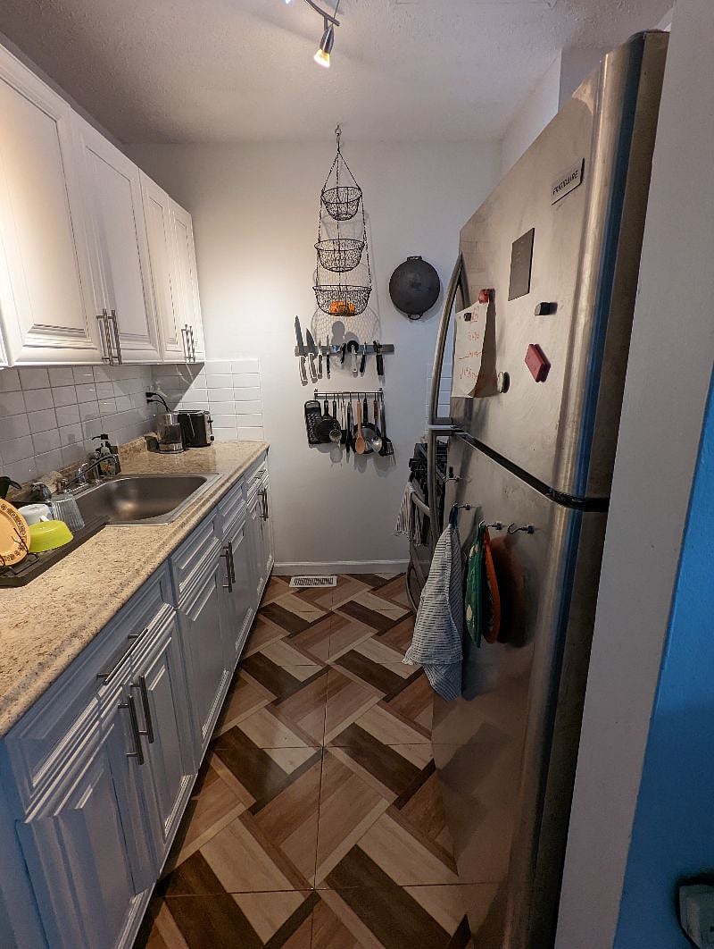 Furnished Finder property 463619_1 photo 3