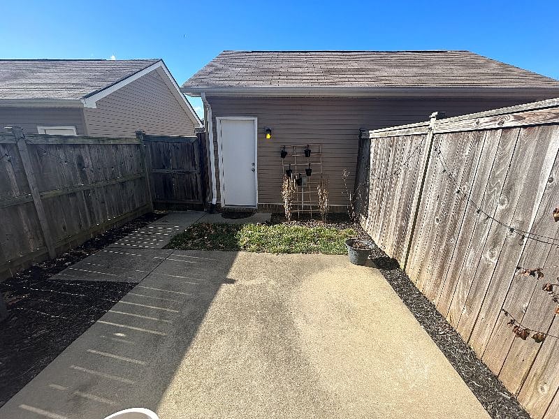 Furnished Finder property 463624_1 photo 32