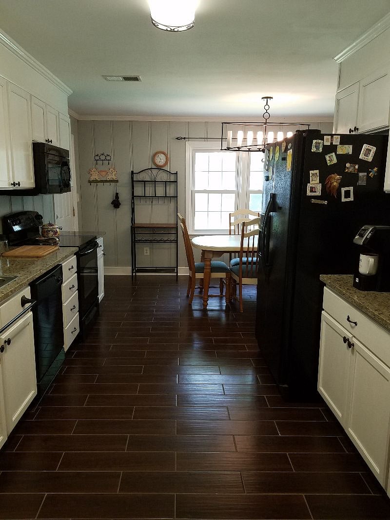 Furnished Finder property 463817_1 photo 3