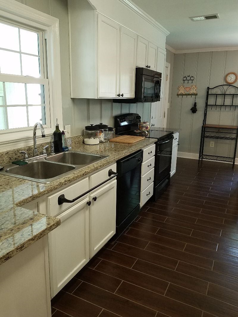 Furnished Finder property 463817_1 photo 4