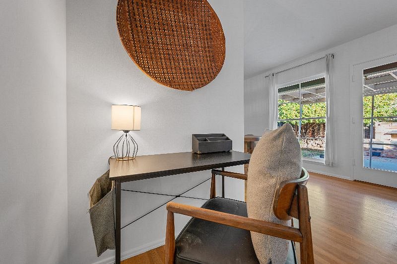 Furnished Finder property 463839_1 photo 18