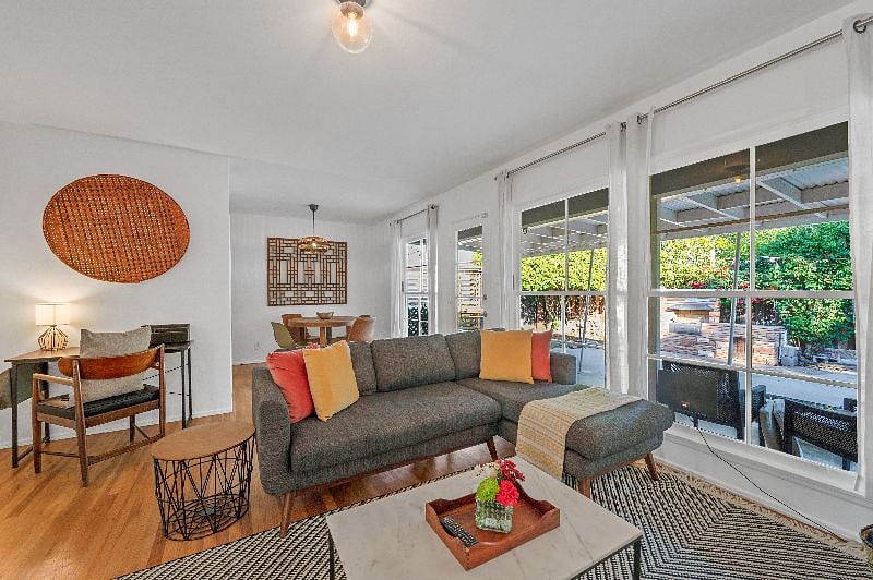 Furnished Finder property 463839_1 photo 20