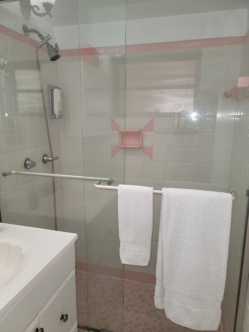 Furnished Finder property 463859_1 photo 4