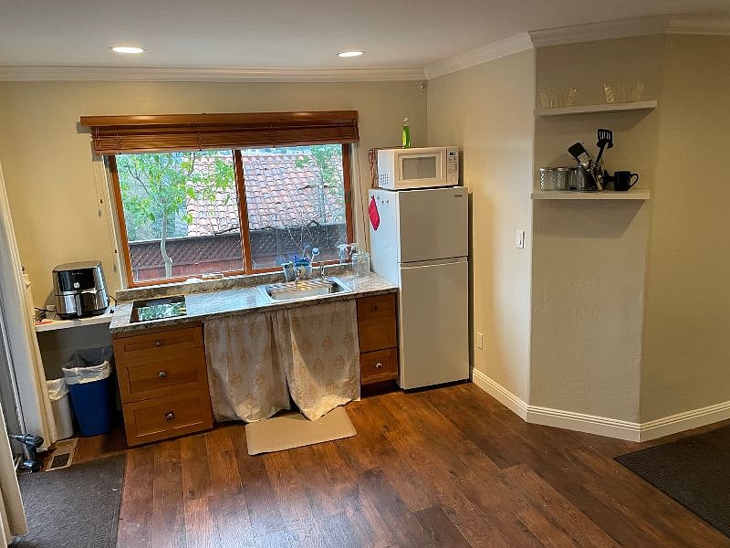 Furnished Finder property 463882_1 photo 13