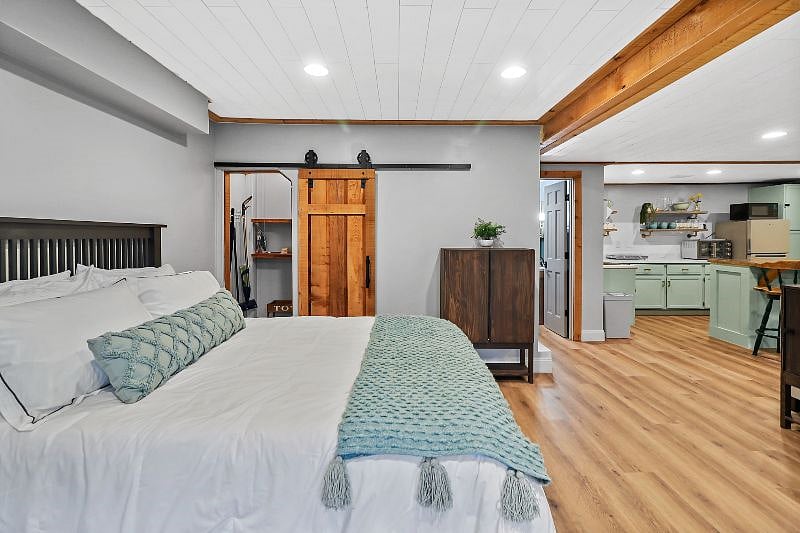 Furnished Finder property 463929_1 photo 27