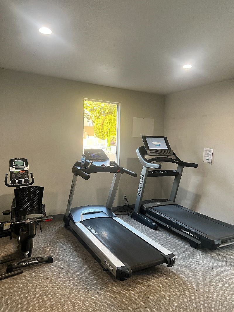 Furnished Finder property 463935_1 photo 14