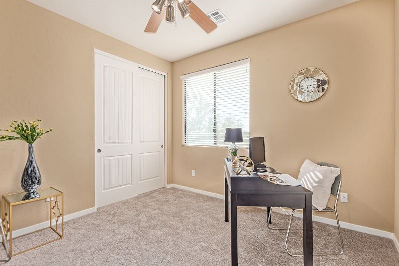 Furnished Finder property 463996_1 photo 22