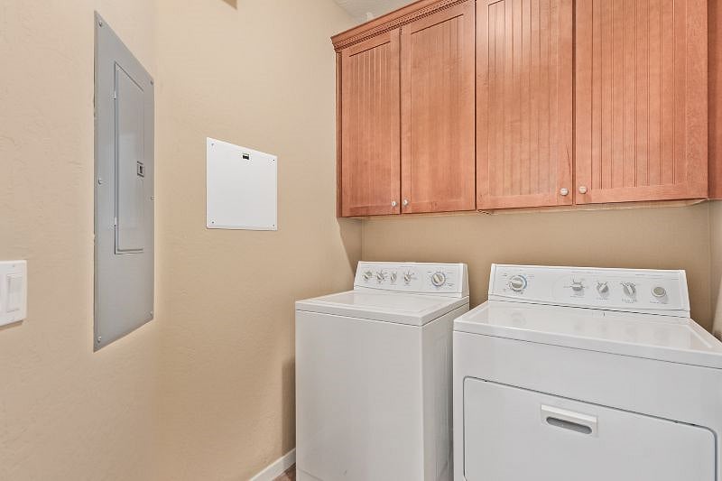 Furnished Finder property 463996_1 photo 25