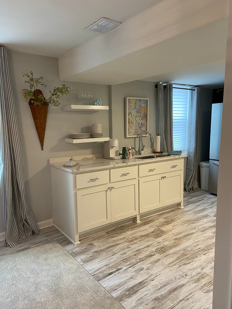 Furnished Finder property 464009_1 photo 21