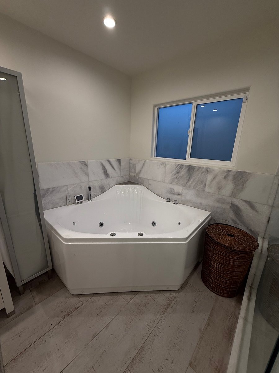 Furnished Finder property 464026_1 photo 11