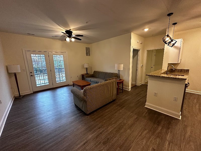 Furnished Finder property 464106_2 photo 6