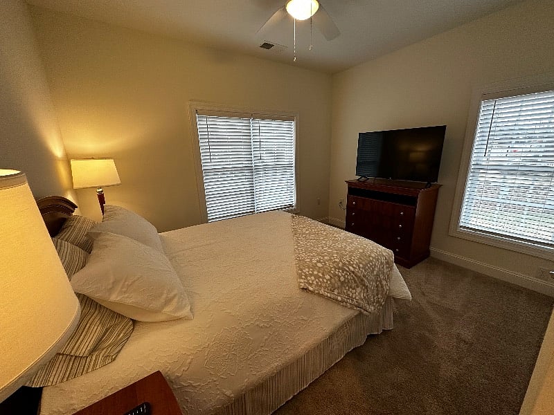 Furnished Finder property 464106_2 photo 8