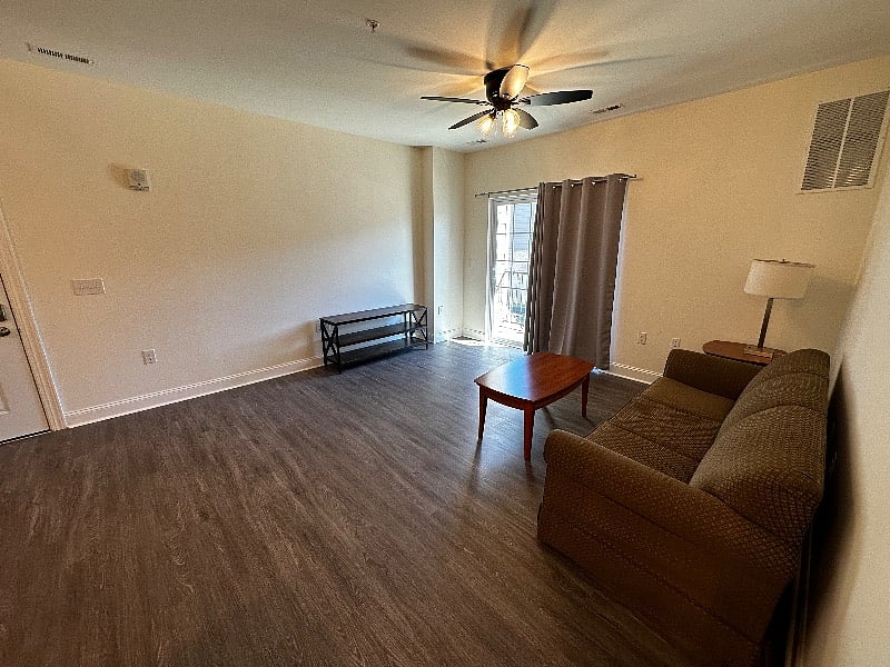Furnished Finder property 464106_5 photo 6