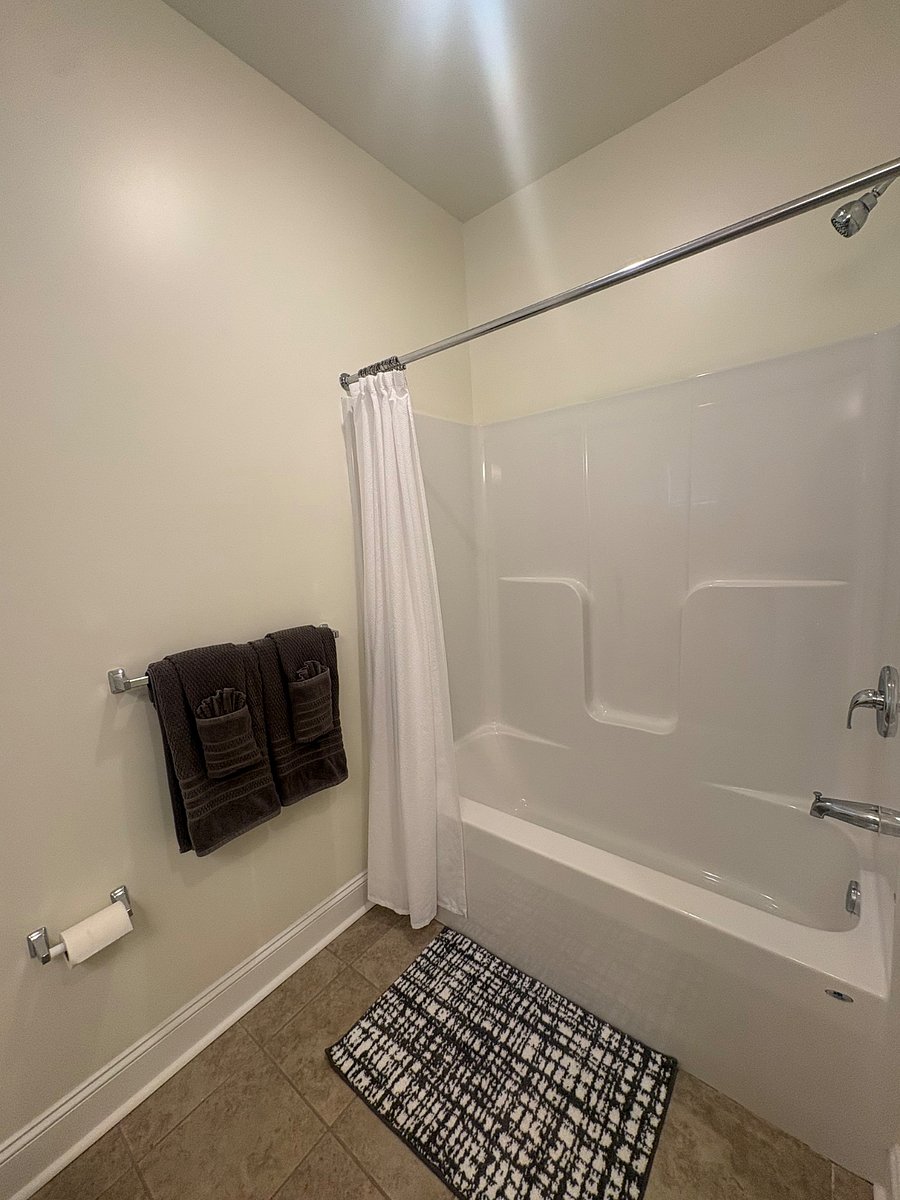 Furnished Finder property 464106_7 photo 15