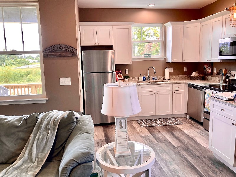 Another view of kitchen