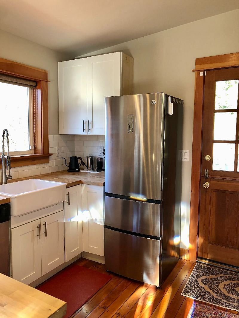 Stainless appliances