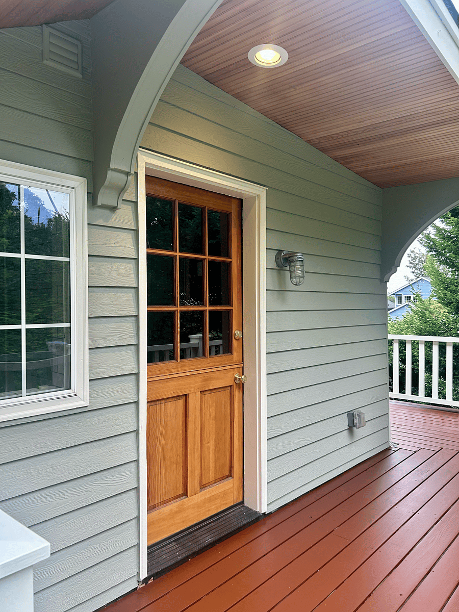 Dutch Door