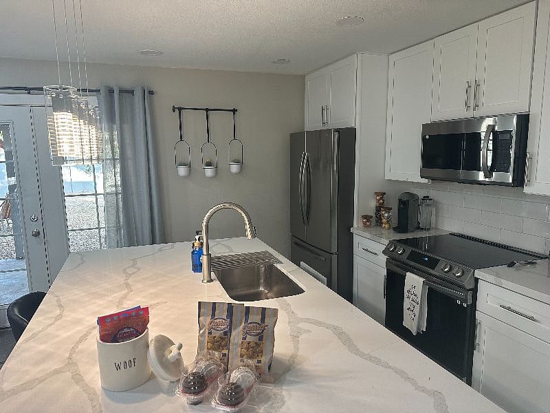 Furnished Finder property 464134_1 photo 6