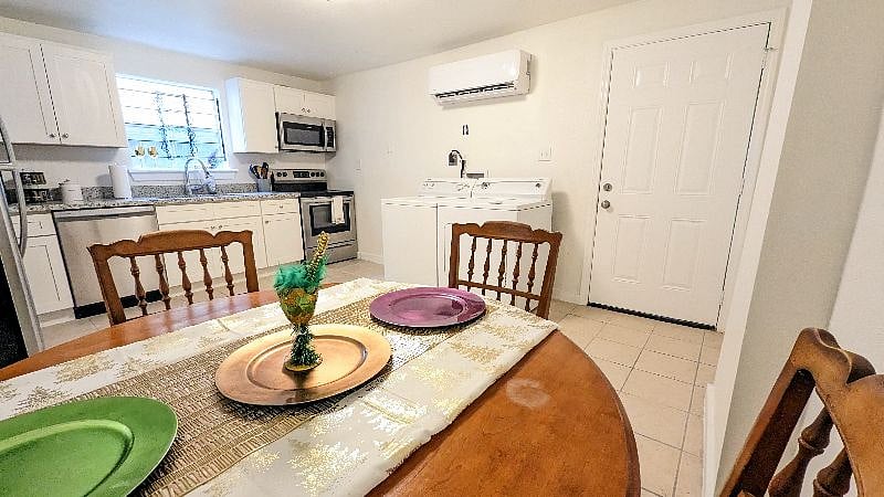 Furnished Finder property 464145_1 photo 9