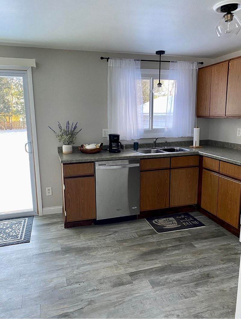 Furnished Finder property 464187_1 photo 8
