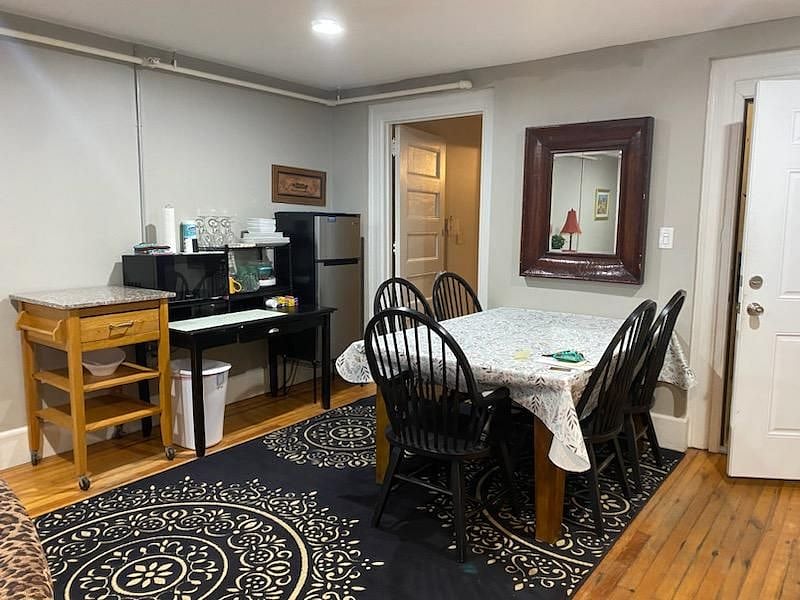 Furnished Finder property 464192_1 photo 3