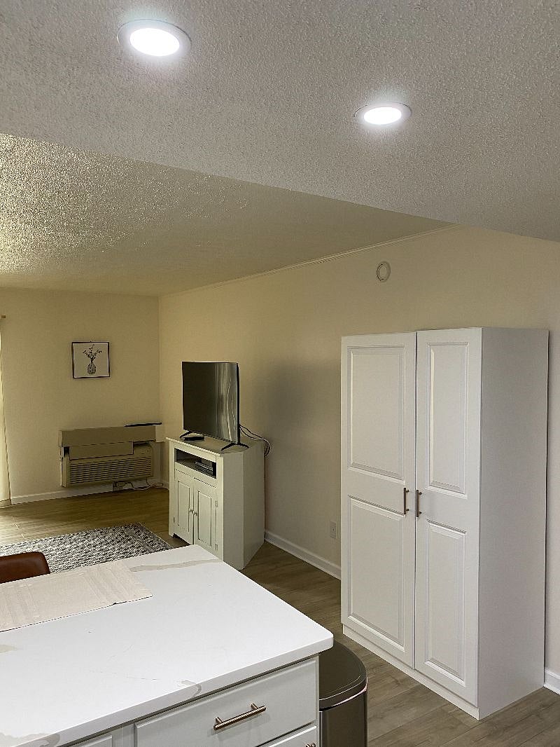 Furnished Finder property 464386_2 photo 3