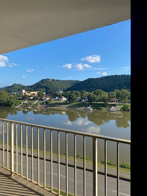 Furnished Finder property 464386_3 photo 5
