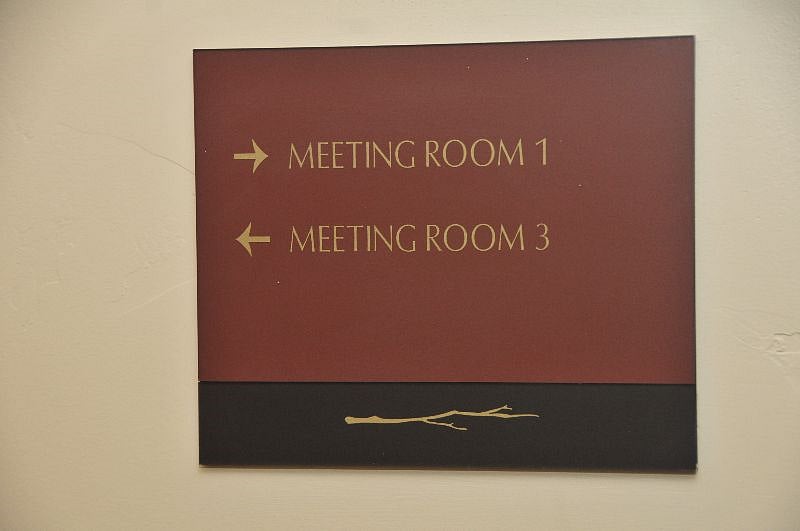 The conference rooms are available for rent by the guests.
