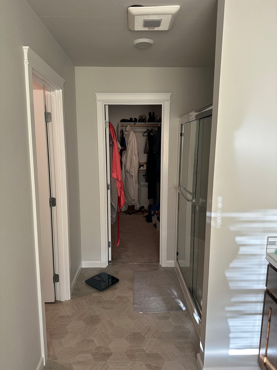 Furnished Finder property 464480_1 photo 18
