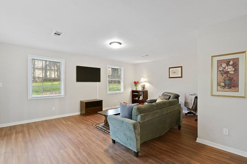 Furnished Finder property 464550_1 photo 8