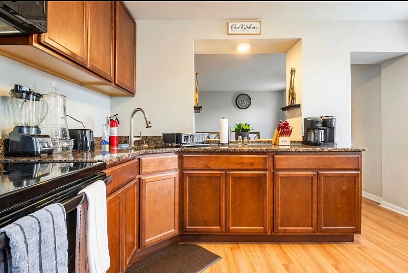 Furnished Finder property 464577_2 photo 11