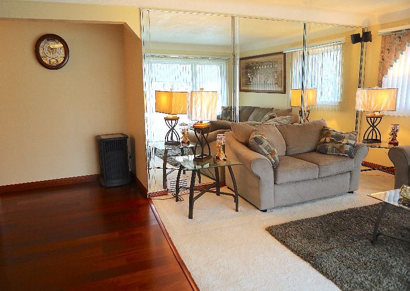 Furnished Finder property 464781_1 photo 3