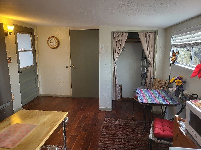 Furnished Finder property 464814_1 photo 11