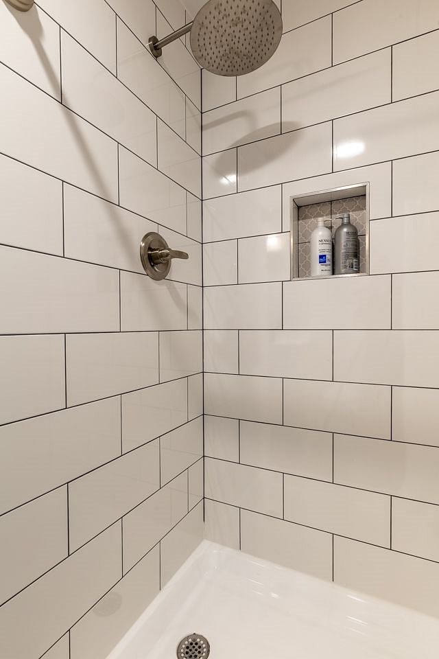 Furnished Finder property 464848_9 photo 25