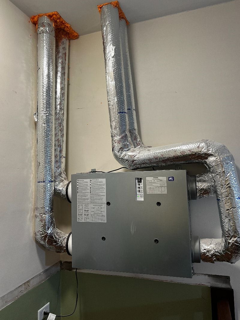 ERV = Clean Air Filter & Humidifier