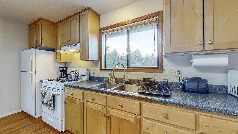 Furnished Finder property 464960_1 photo 16