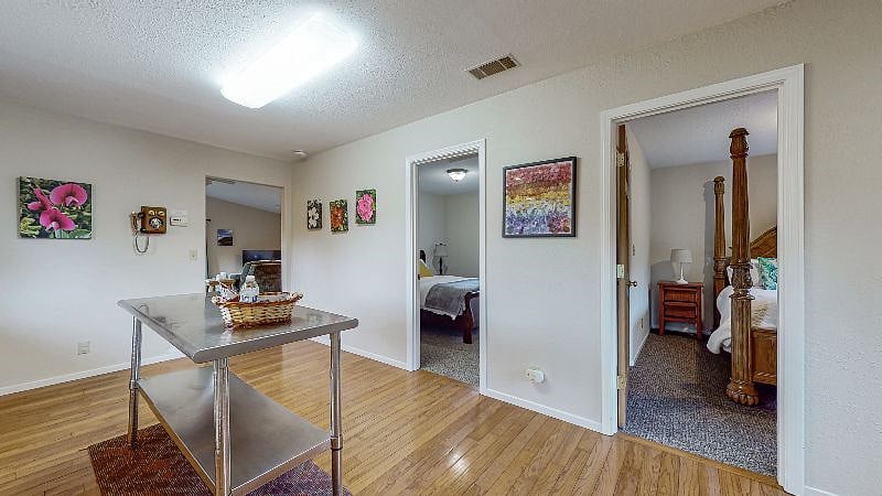 Furnished Finder property 464960_1 photo 18