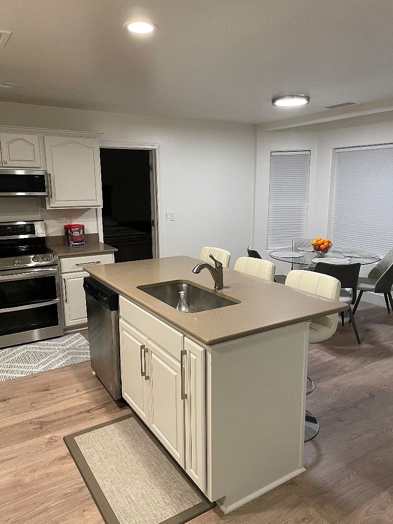 Furnished Finder property 465065_1 photo 3