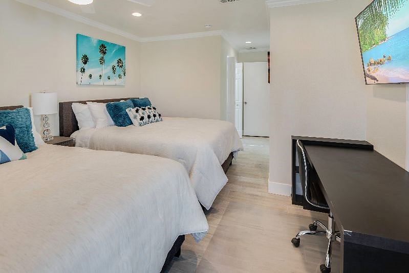 Furnished Finder property 465115_1 photo 15