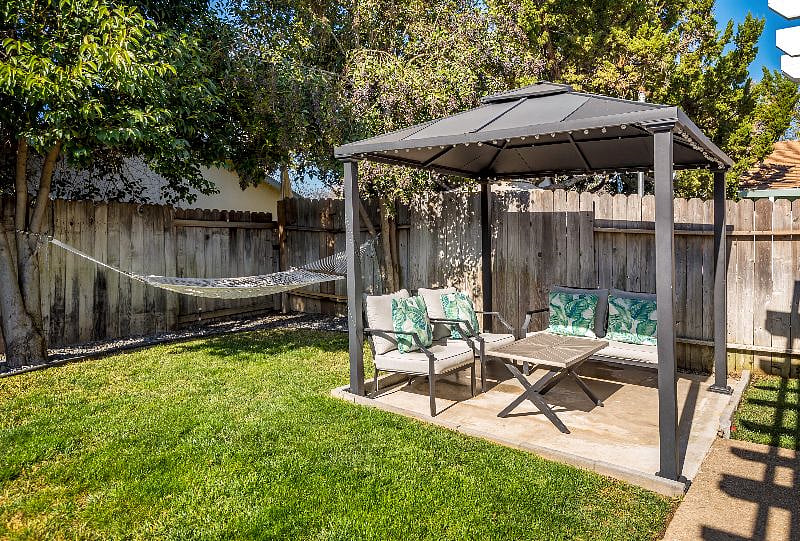 Furnished Finder property 465115_1 photo 18