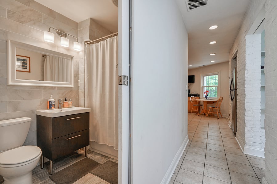 Furnished Finder property 465125_1 photo 21