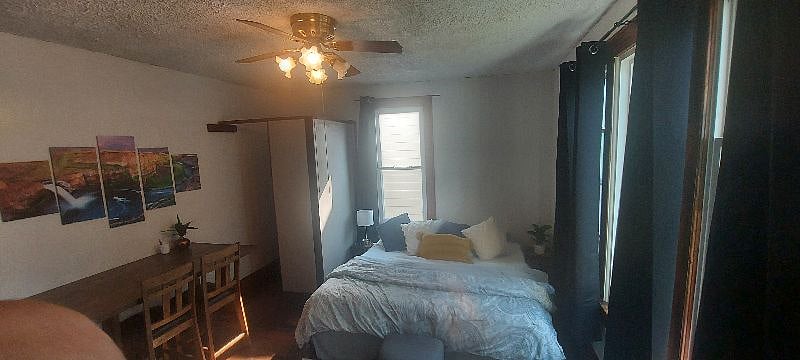 Furnished Finder property 465129_2 photo 8